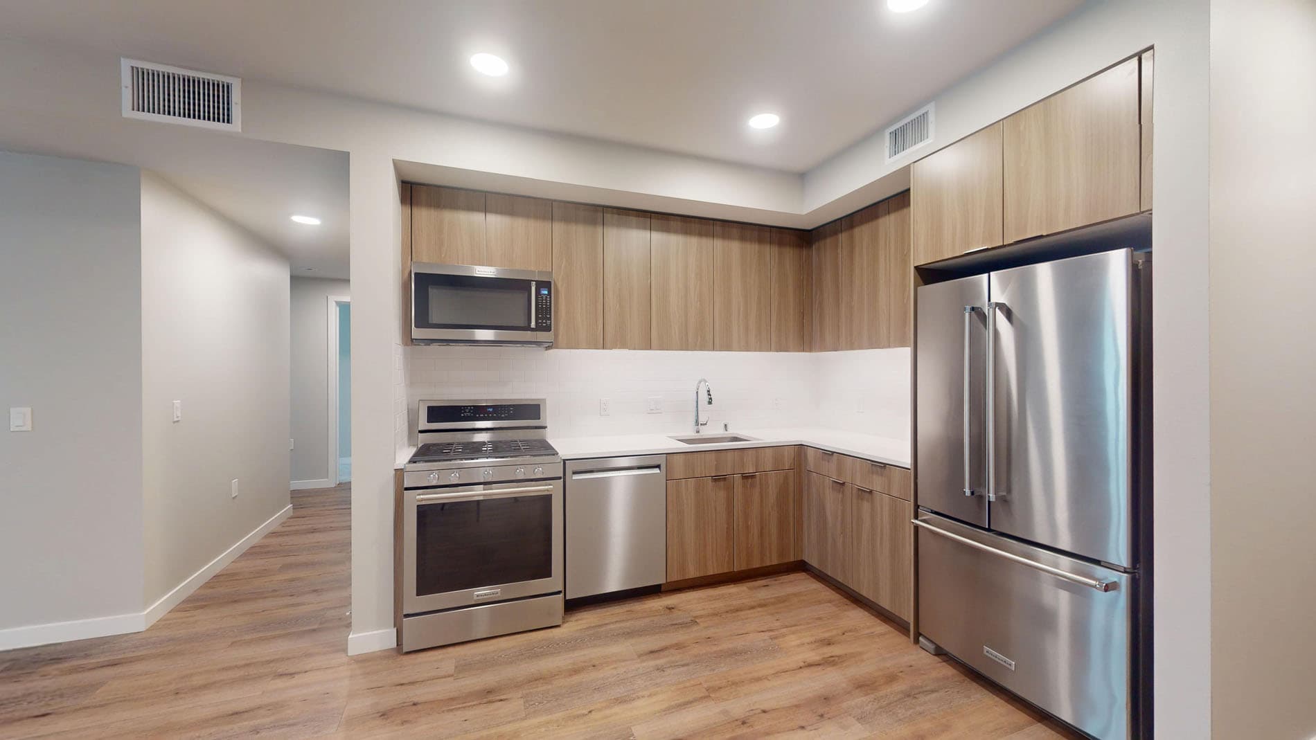 Residences at Lake Merritt 1 of 5