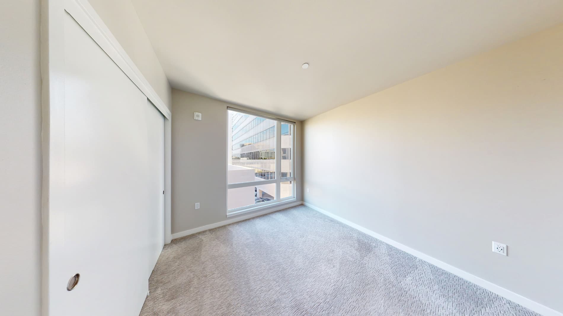 Residences at Lake Merritt 4 of 5