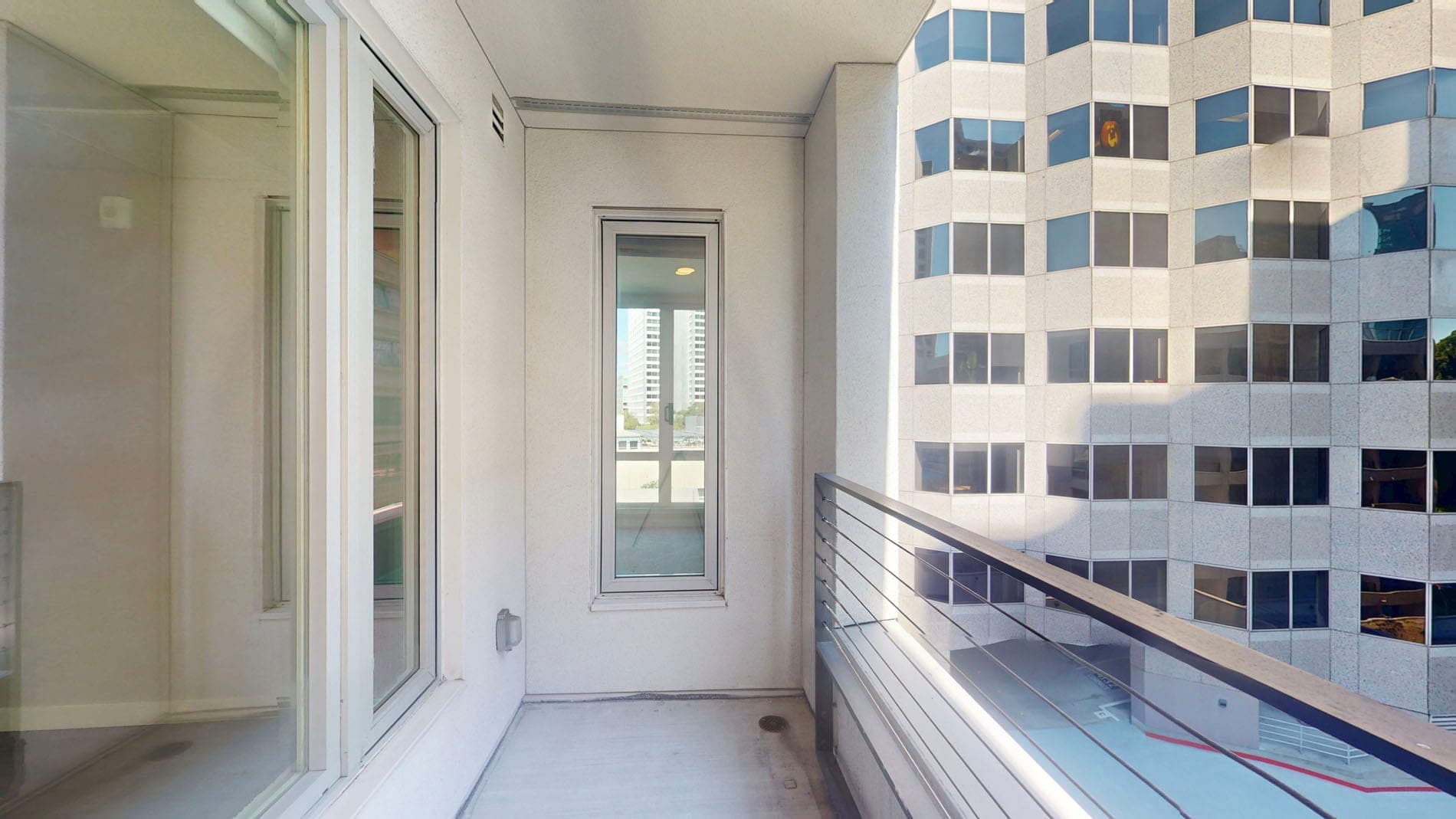 Residences at Lake Merritt 3 of 5