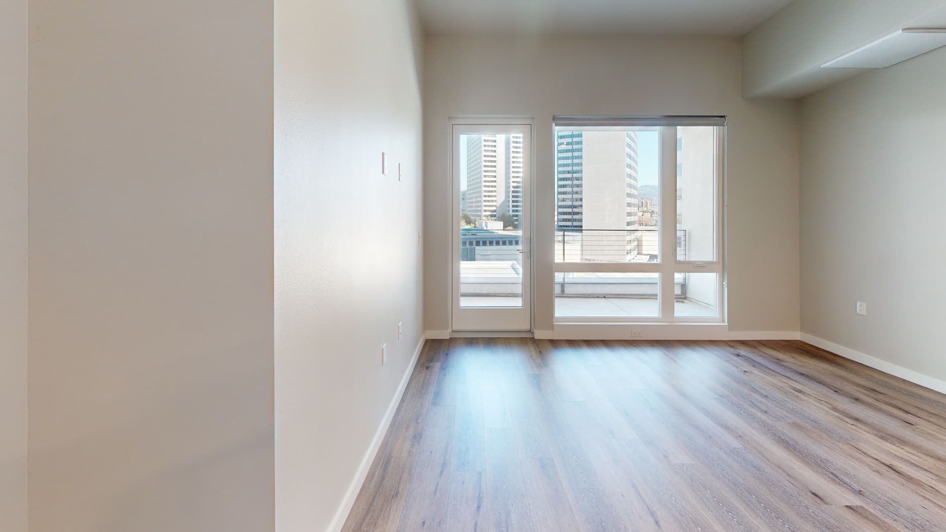 Residences at Lake Merritt 3 of 5