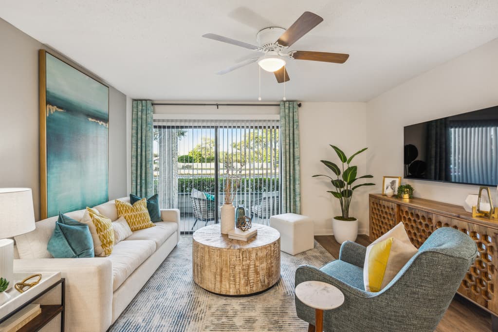 Pointe at Carrollwood 6 of 33