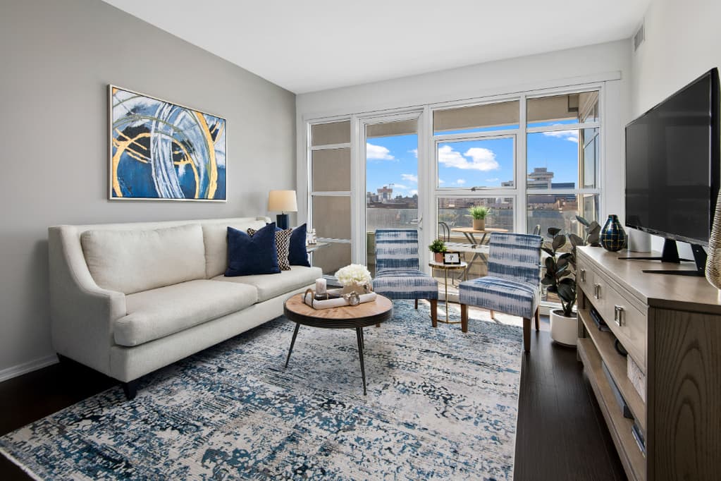 The Moderne Apartments 6 of 17