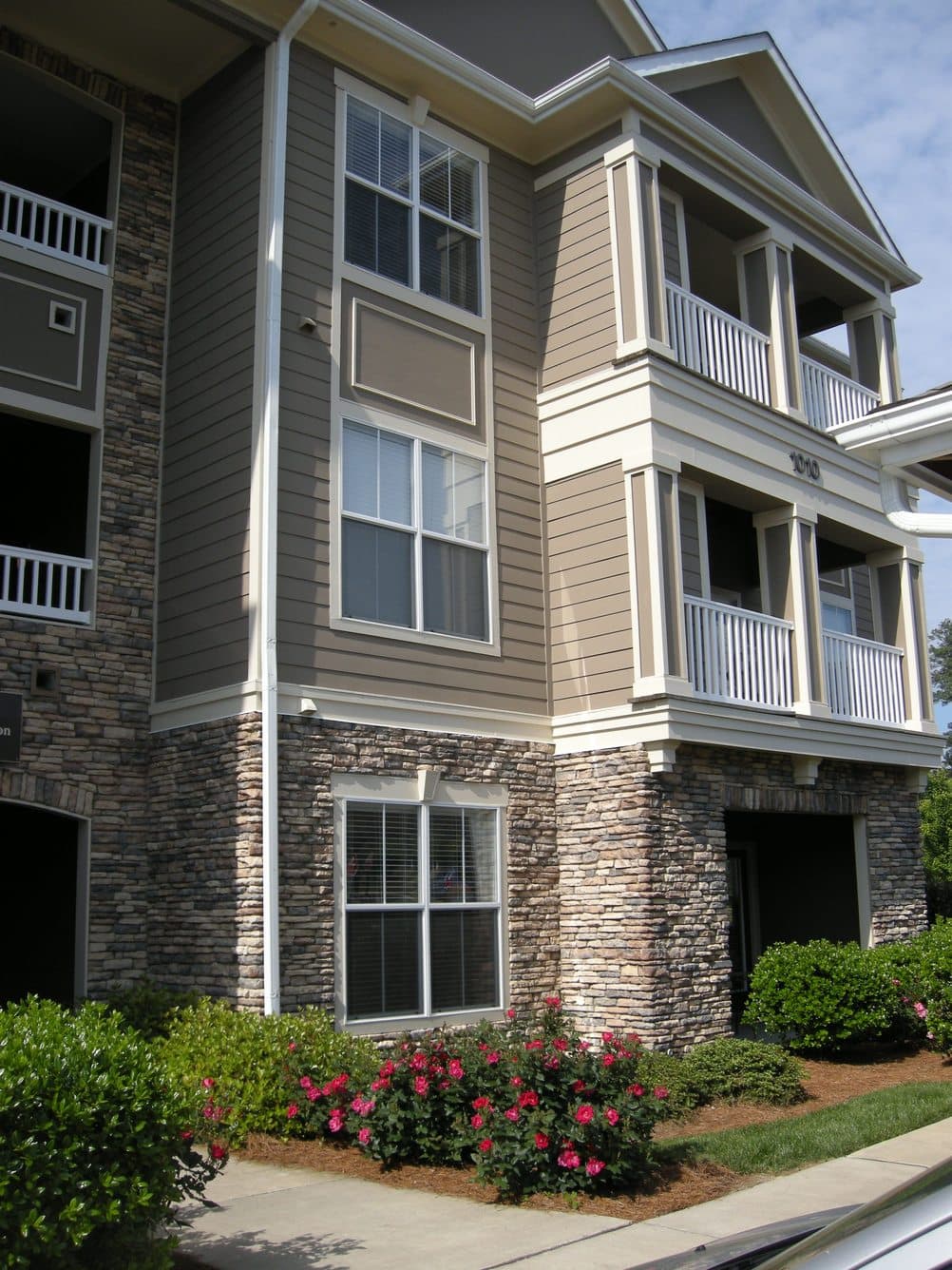 Greystone at Widewaters Apartments 3 of 28