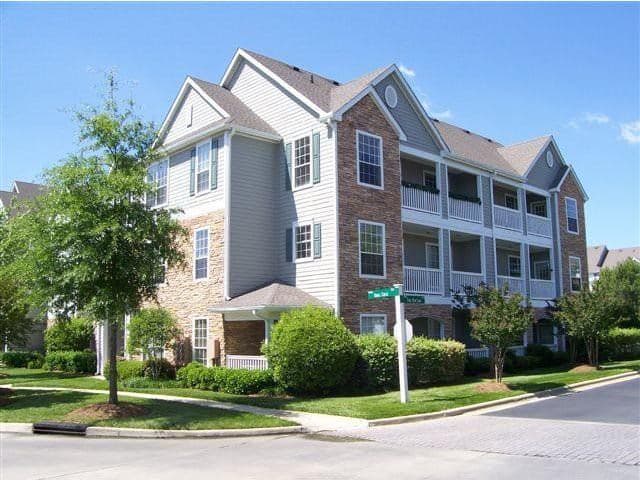 Lodge at Southpoint Apartments 10 of 28