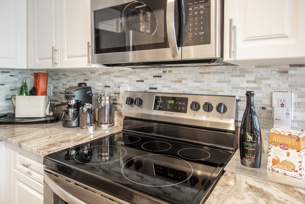 Villas d'Este Apartment Homes 102 of 124