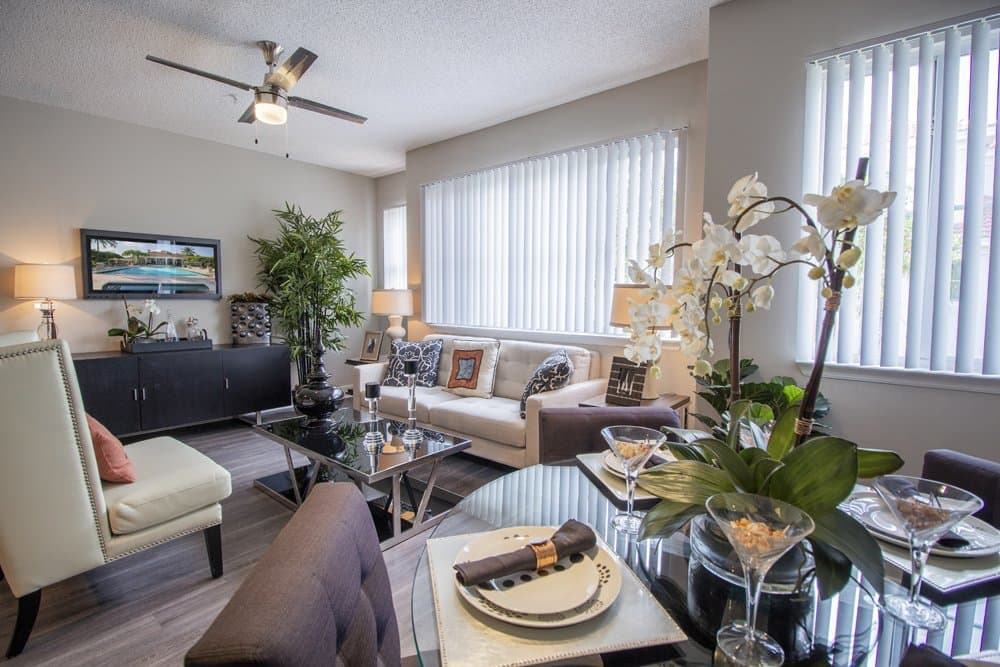 Villas d'Este Apartment Homes 122 of 124