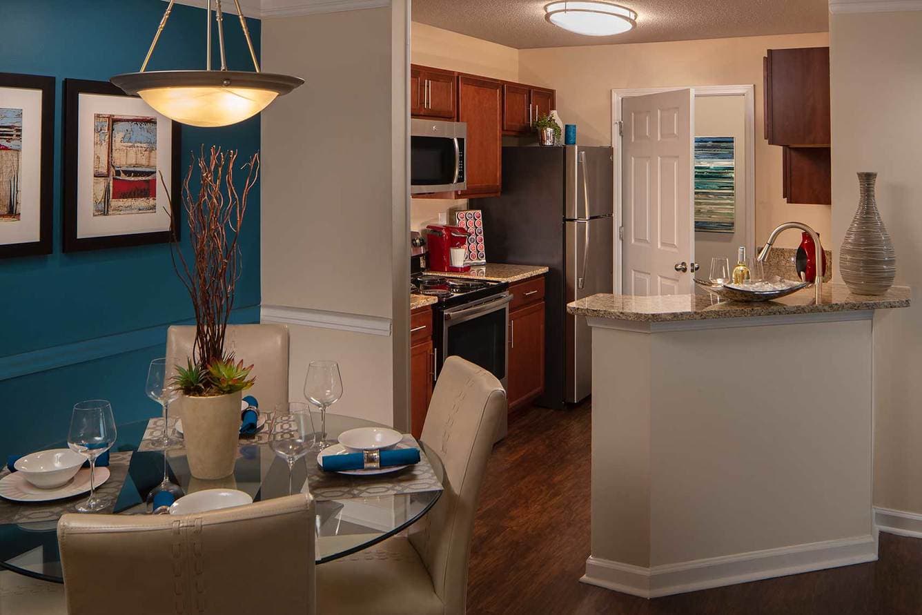 Wood Bridge Luxury Apartment Homes 9 of 26