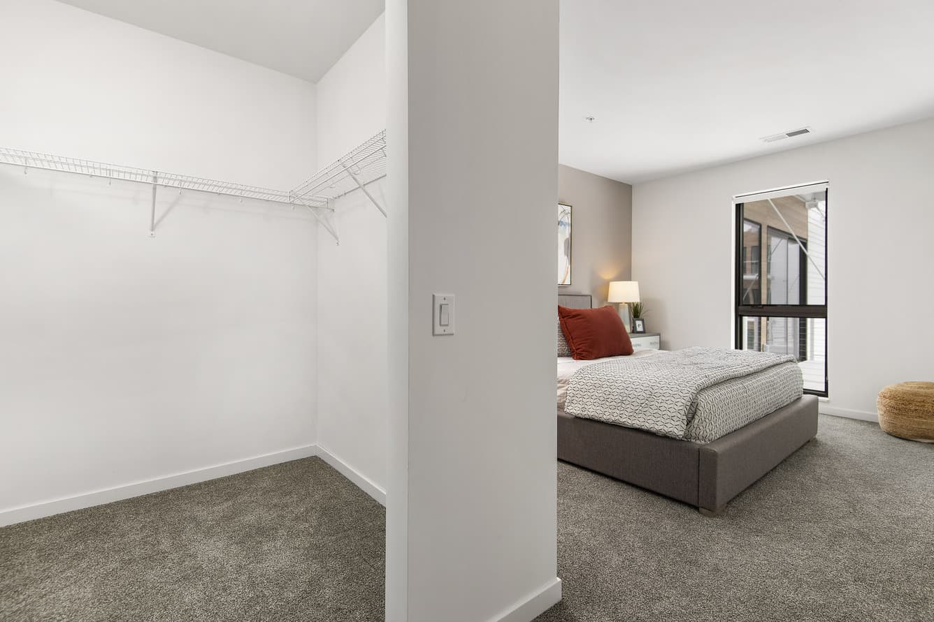 Parterre at Emerald Row Apartments 8 of 16