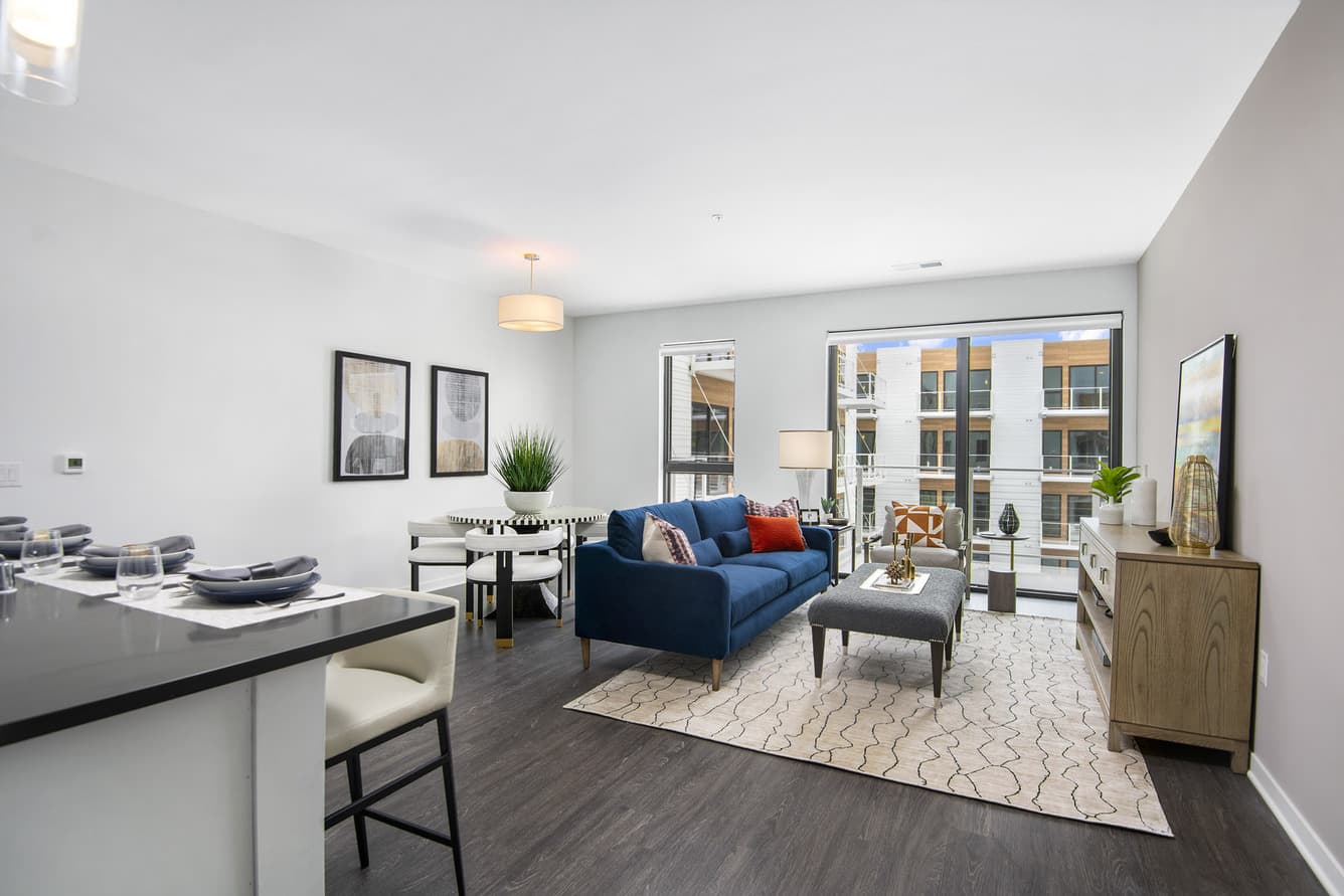 Parterre at Emerald Row Apartments 11 of 16