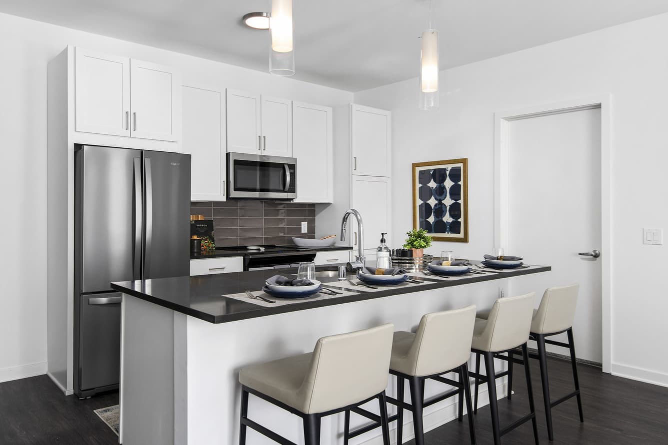 Parterre at Emerald Row Apartments 3 of 16