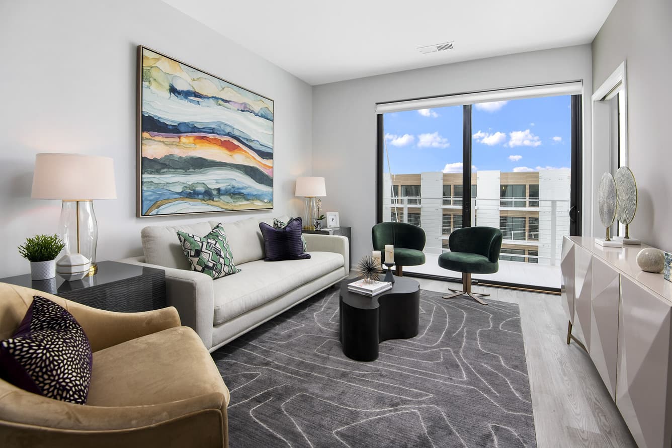 Parterre at Emerald Row Apartments 4 of 16