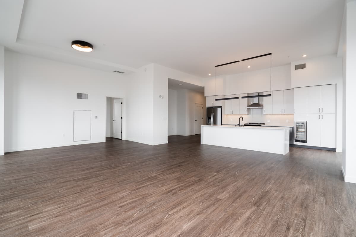 270 Hennepin 15 of 111