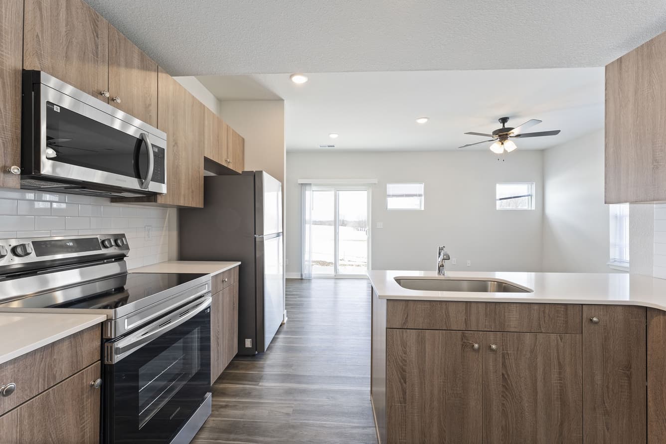 Barry West Townhomes 9 of 31