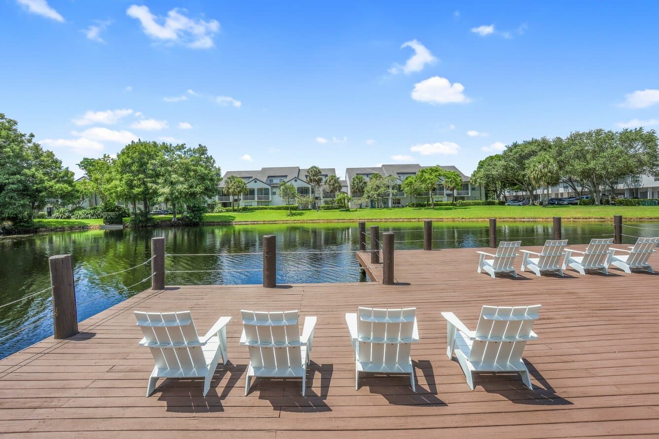 St. Tropez at Plantation 36 of 89