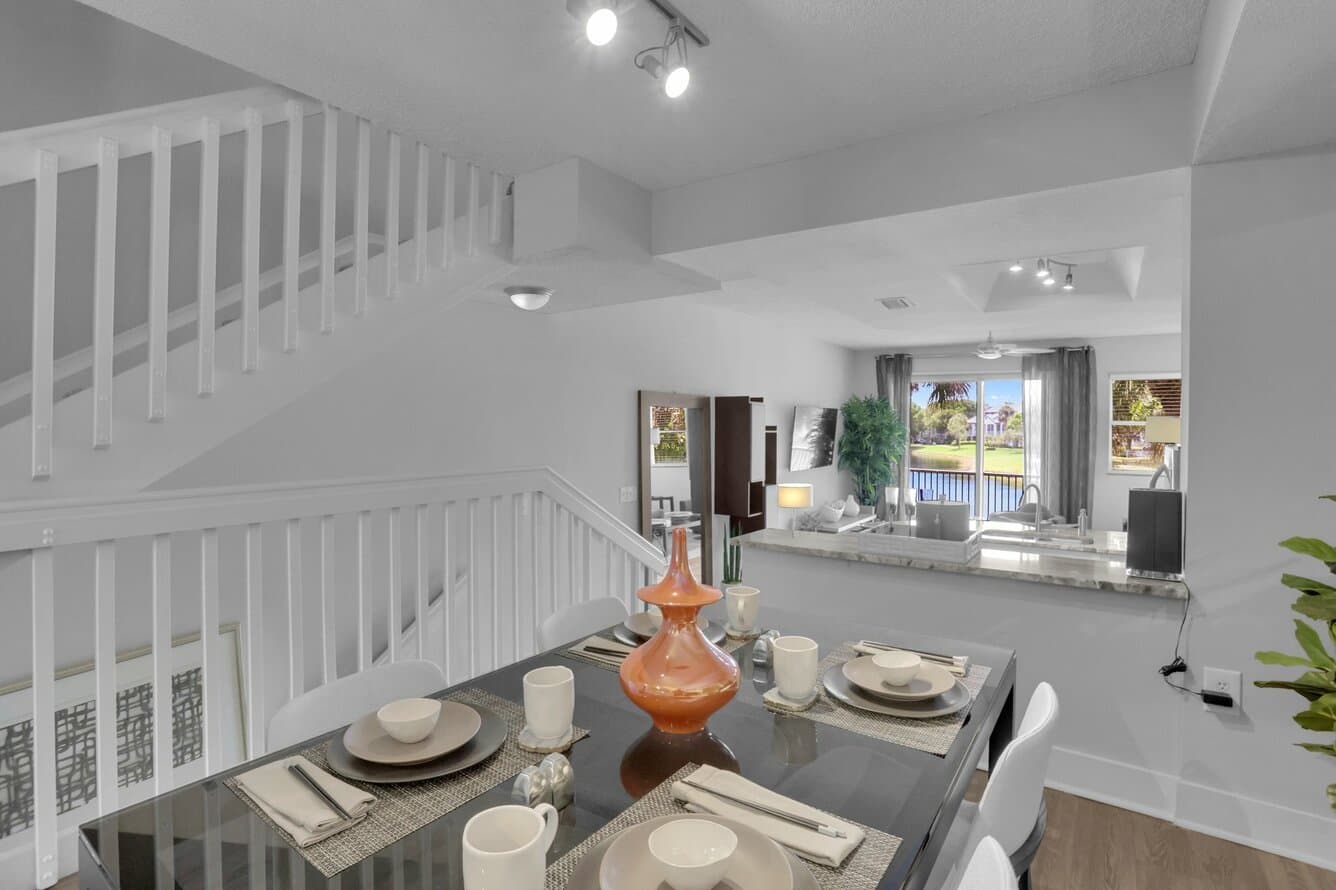 St. Tropez at Plantation 66 of 89