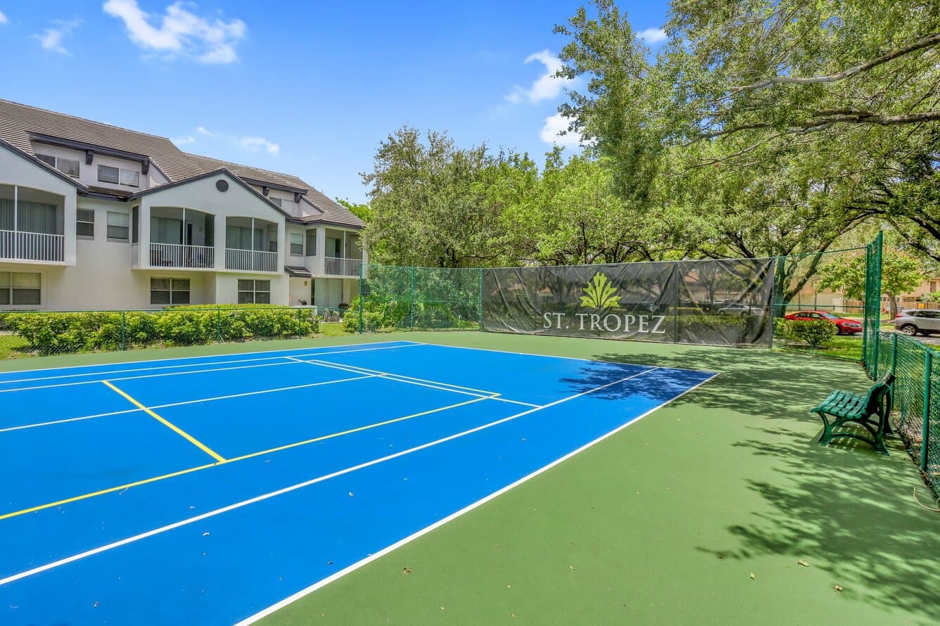 St. Tropez at Plantation 80 of 89