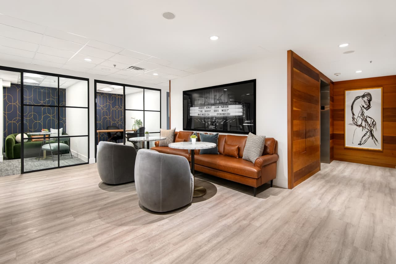 Oak Park Place 6 of 21