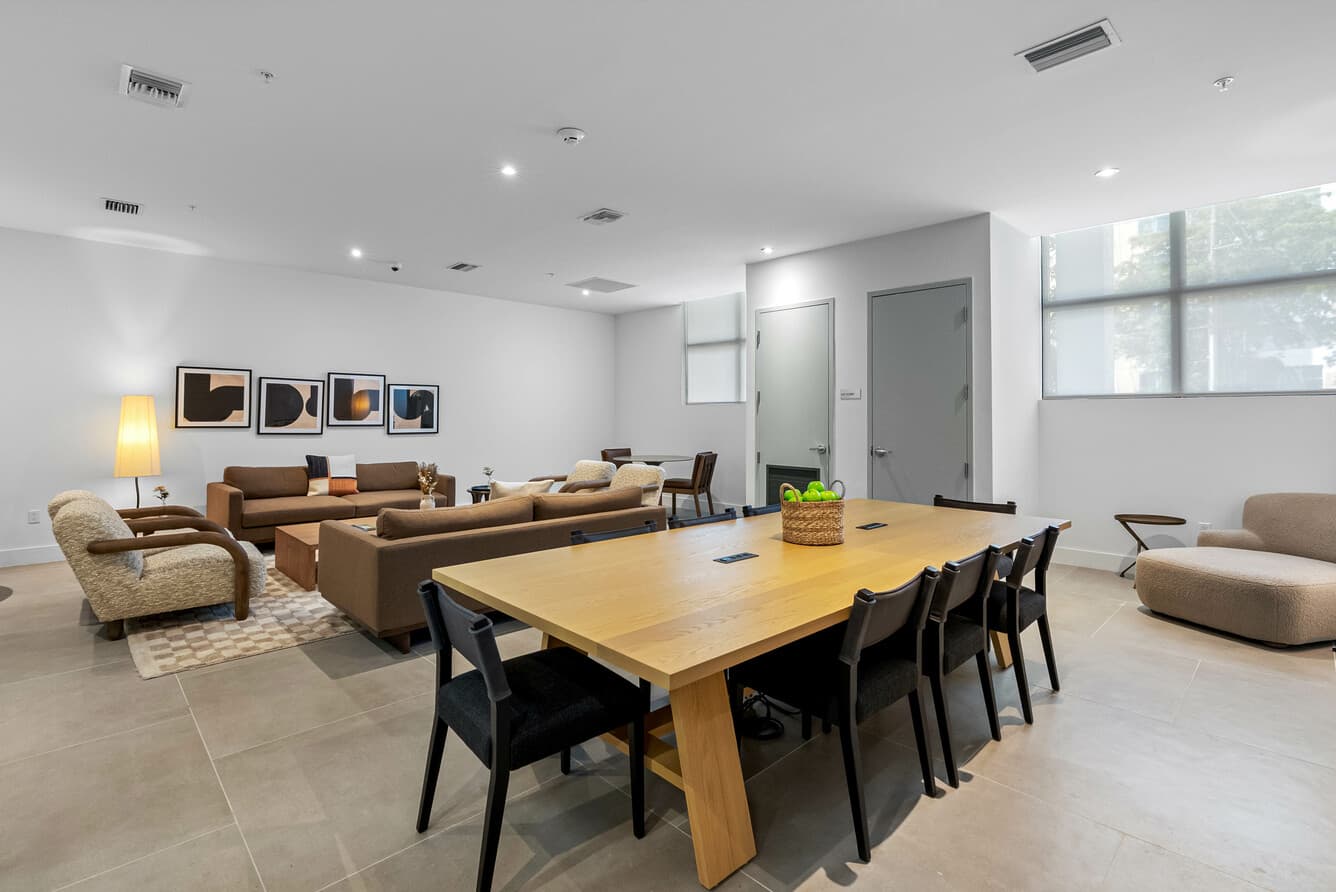 Arvella Aventura 4 of 23