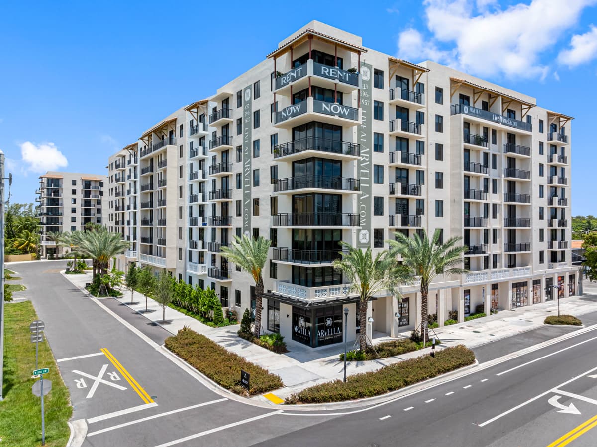 Arvella Aventura 2 of 23
