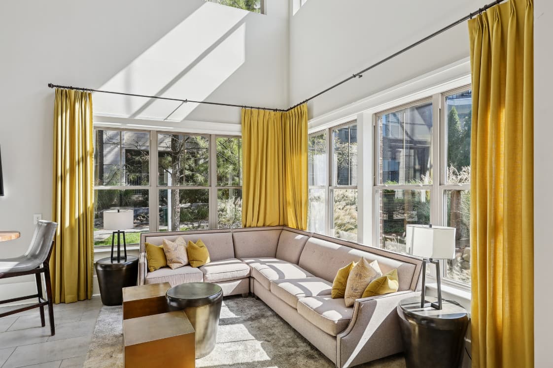 One Metrocenter 11 of 36