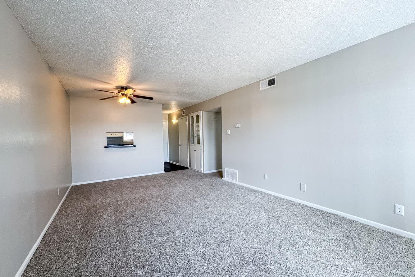 Oak Terrace 20 of 22