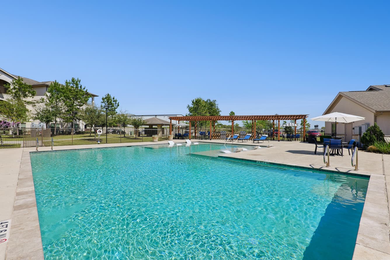 Capri Villas at the Lake 23 of 33