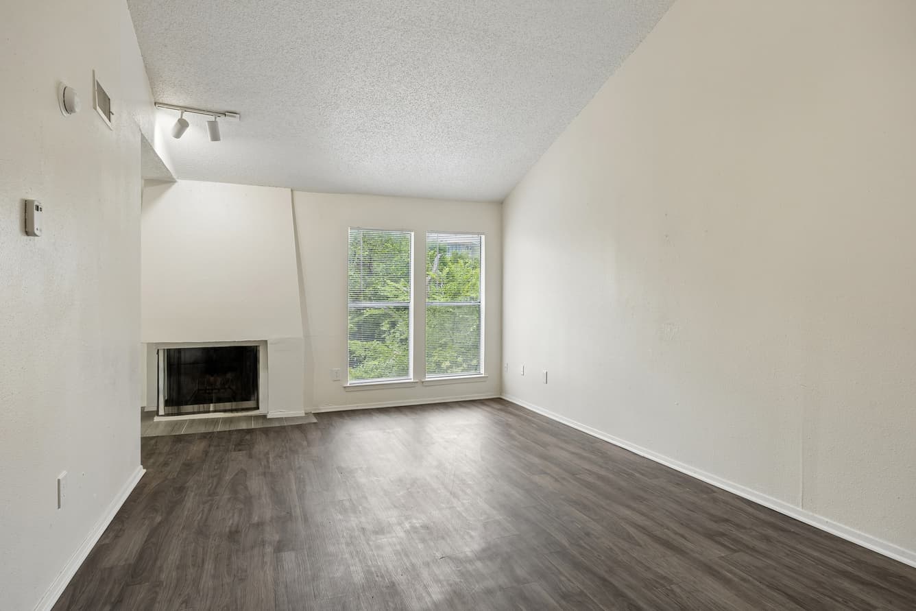 Tealwood Apartment Homes 1 of 8