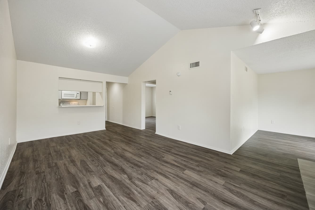 Tealwood Apartment Homes 3 of 8
