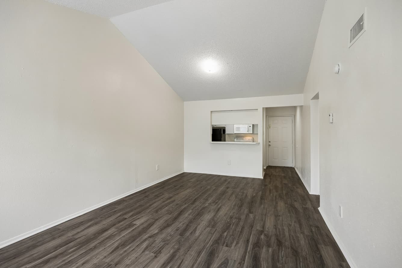 Tealwood Apartment Homes 4 of 8
