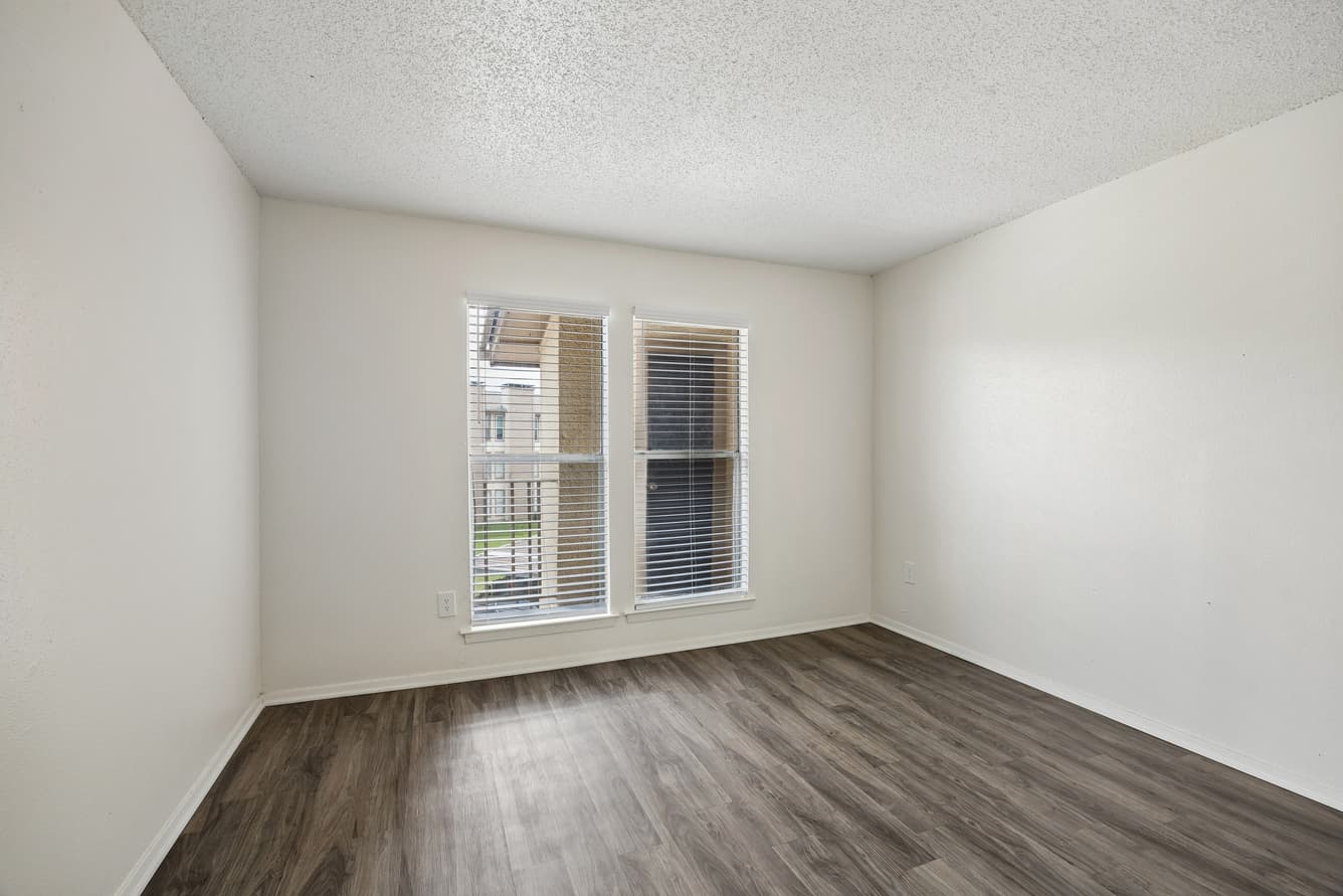 Tealwood Apartment Homes 7 of 8