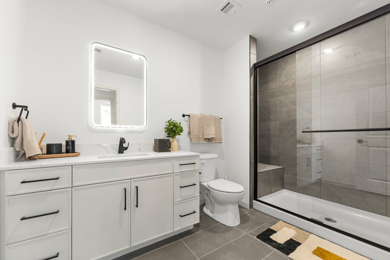 Confluence Residences at Current Landing 47 of 48