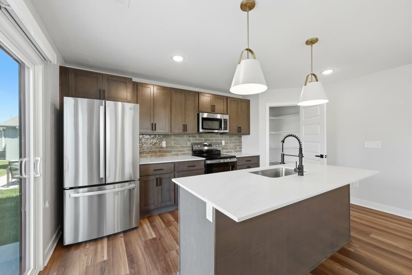 Reserve at Blackwell Living 21 of 70
