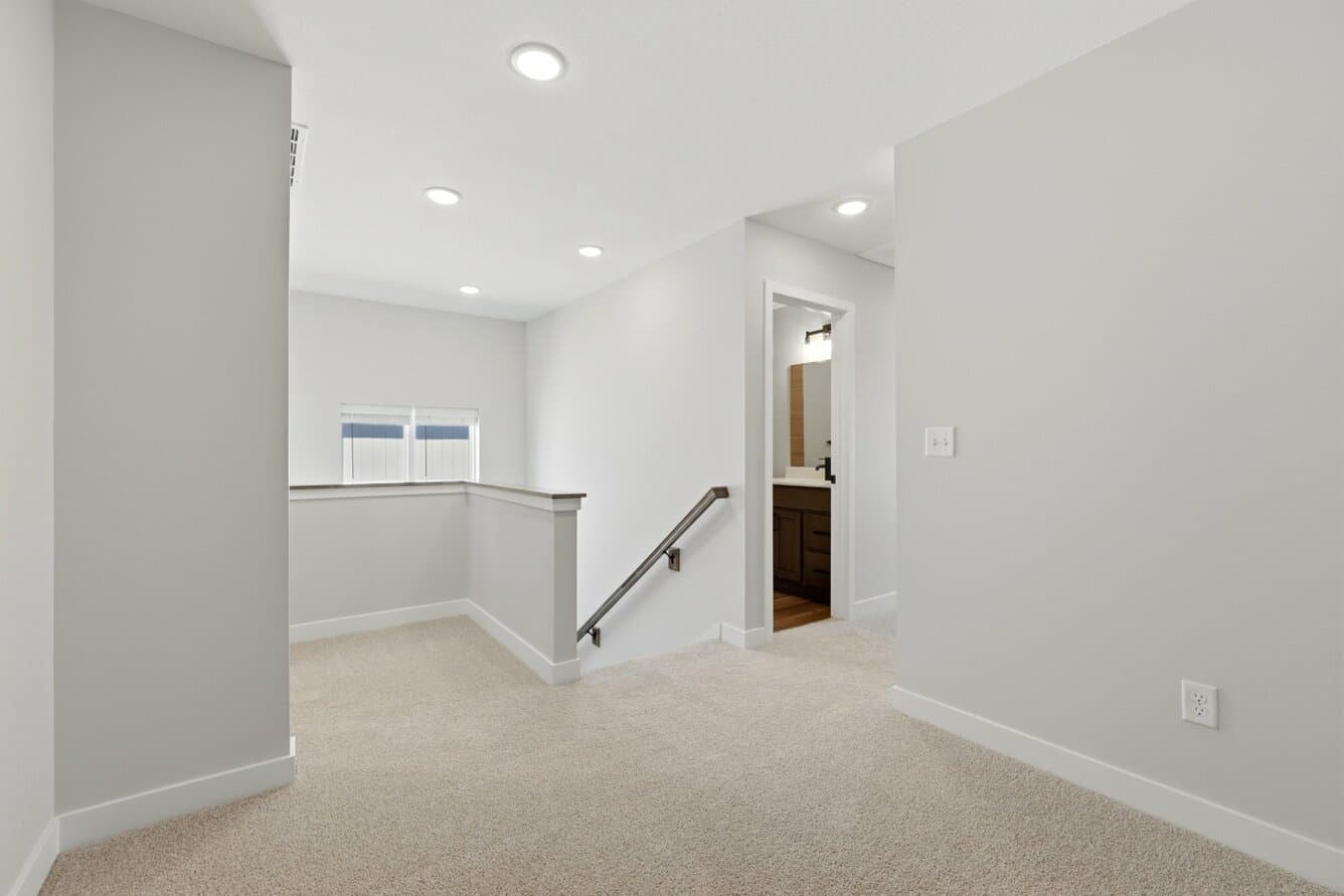 Reserve at Blackwell Living 35 of 70