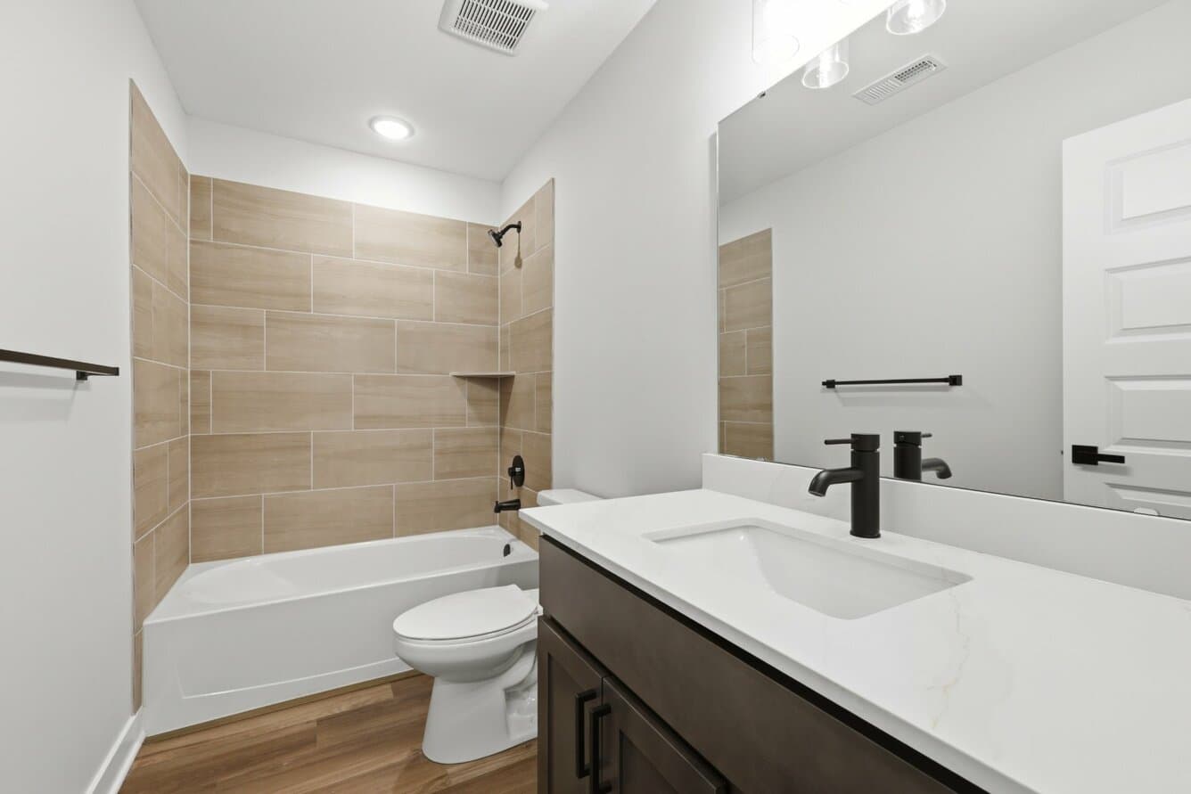 Reserve at Blackwell Living 66 of 70