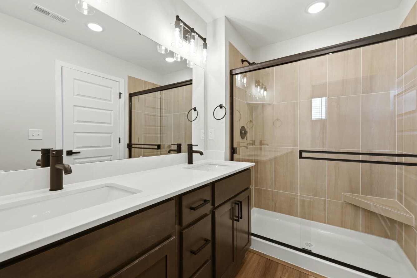 Reserve at Blackwell Living 65 of 70