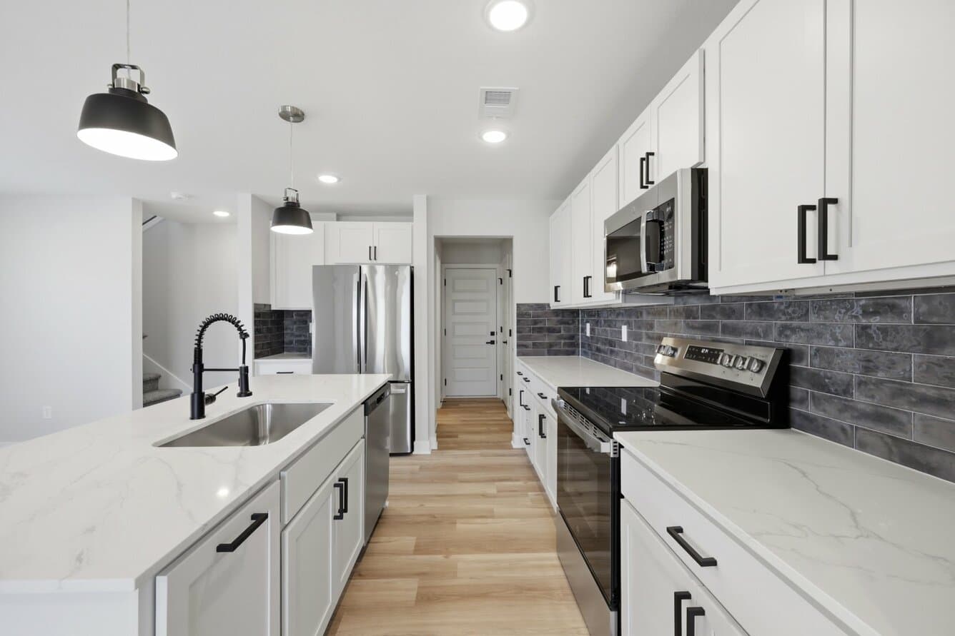 Reserve at Blackwell Living 23 of 70