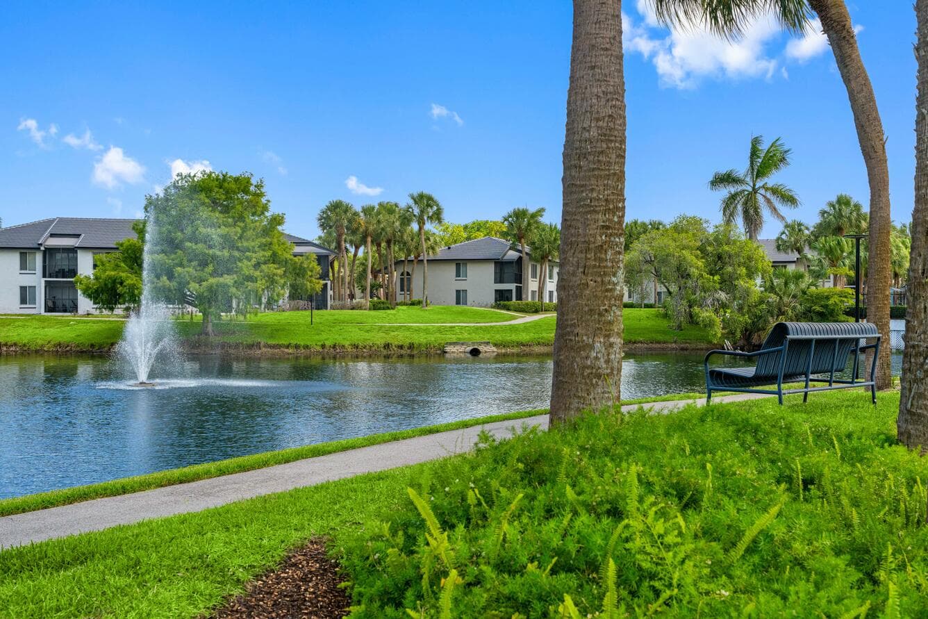 Boca Arbor Club Apartments 33 of 43