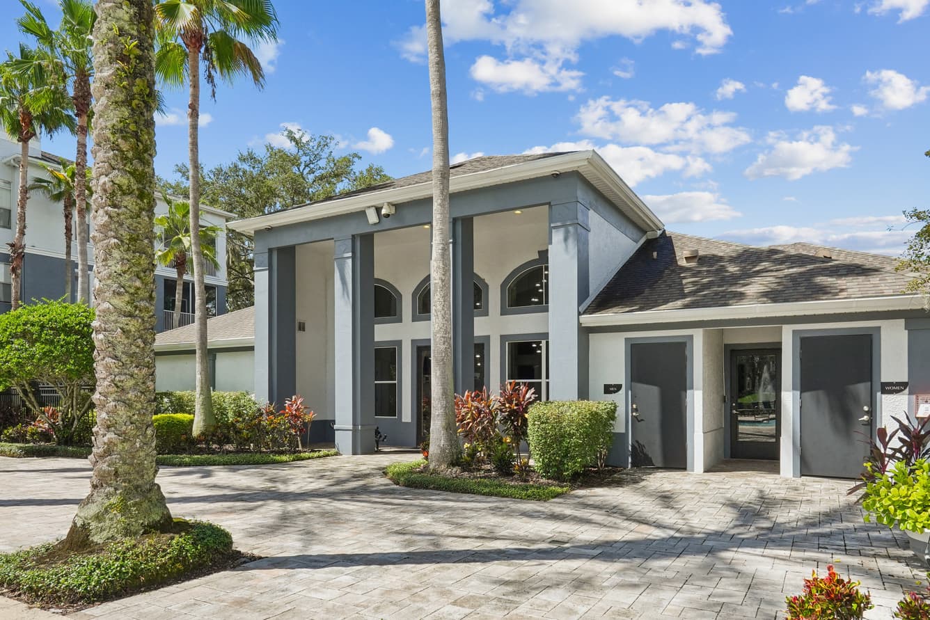 Sanctuary at Highland Oaks 8 of 33