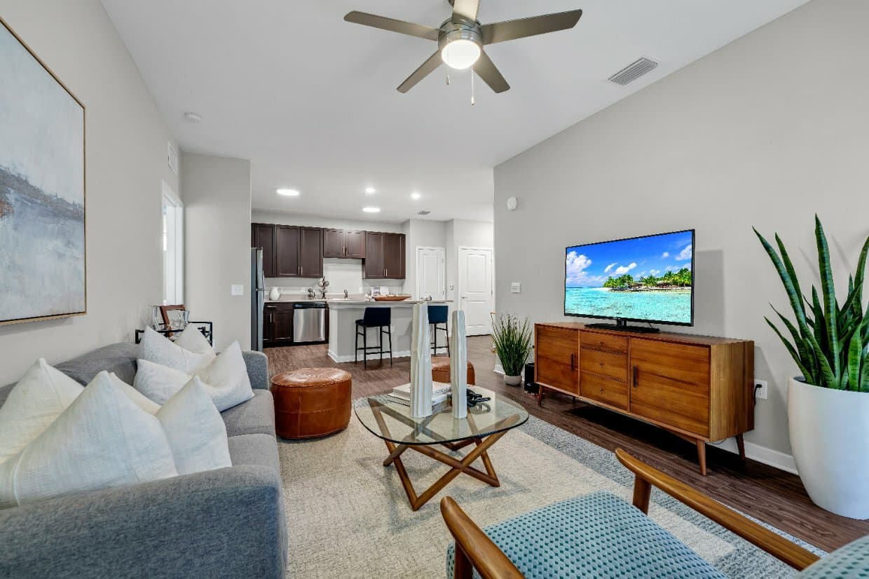 Eastmar Commons 3 of 24