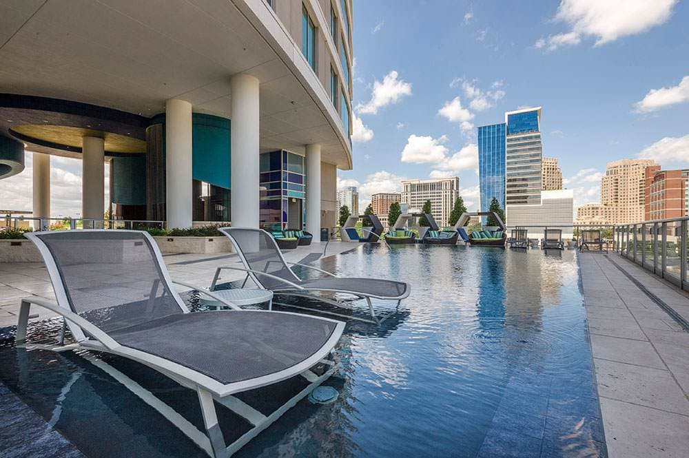 Cirque Residences 9 of 16