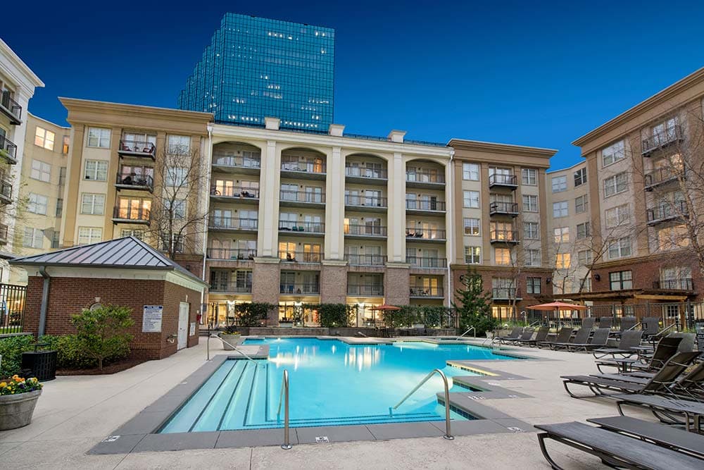 Buckhead 960 1 of 8