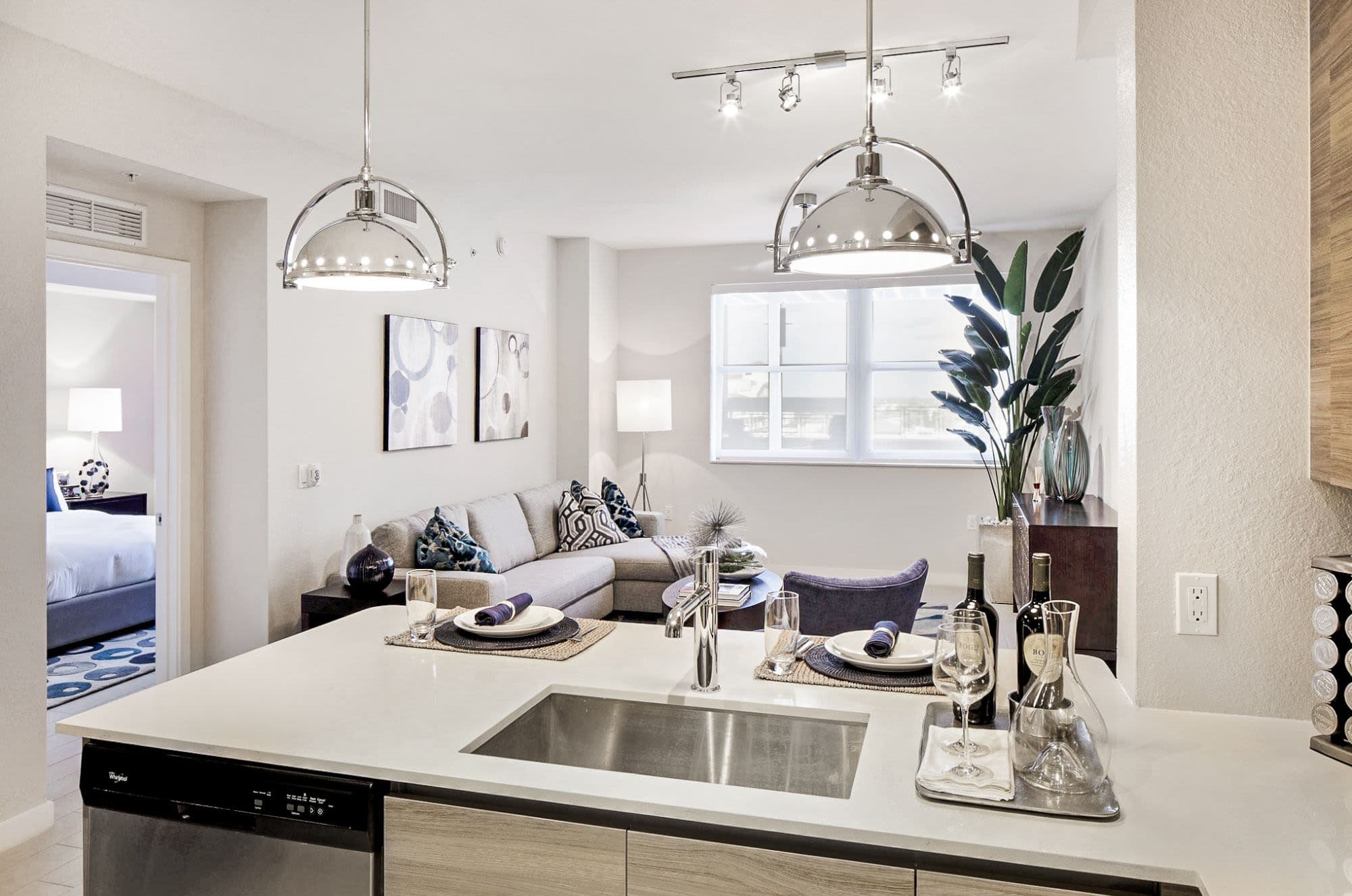The Palmer Dadeland Apartments 1 of 8
