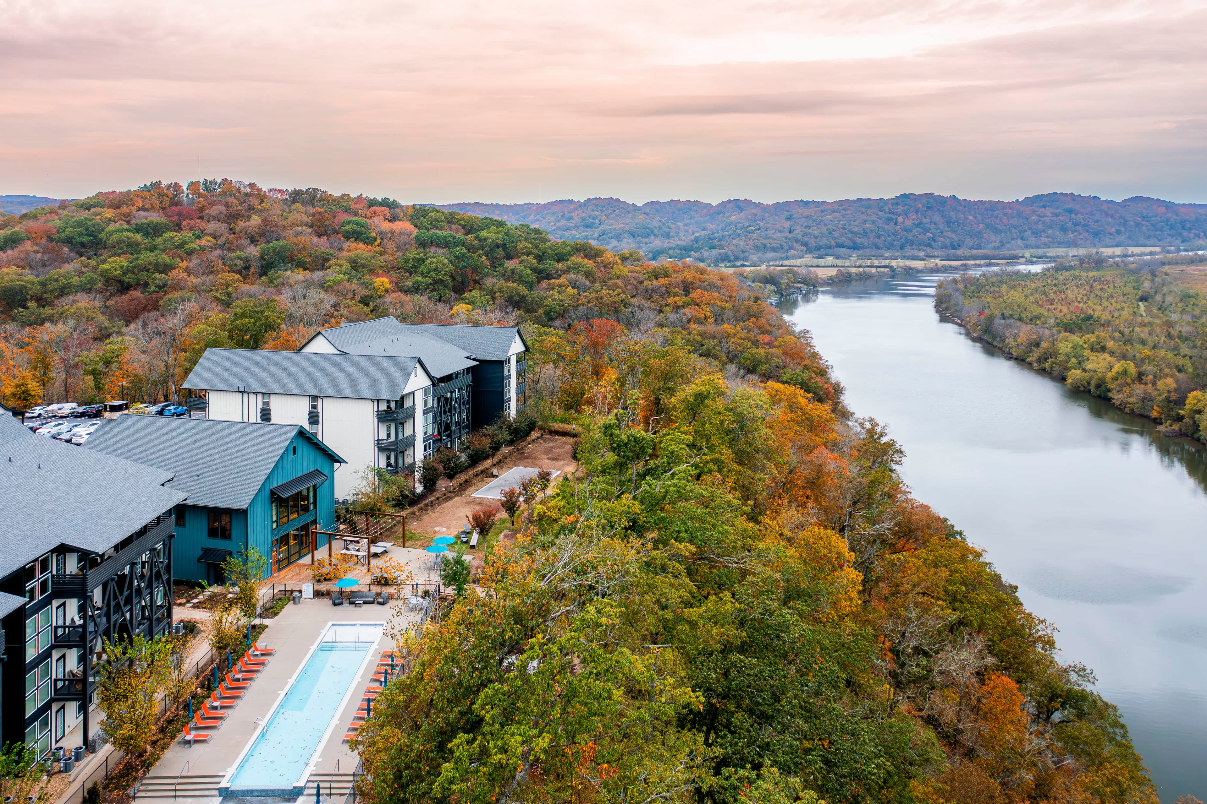 Rivertop Apartments 1 of 8