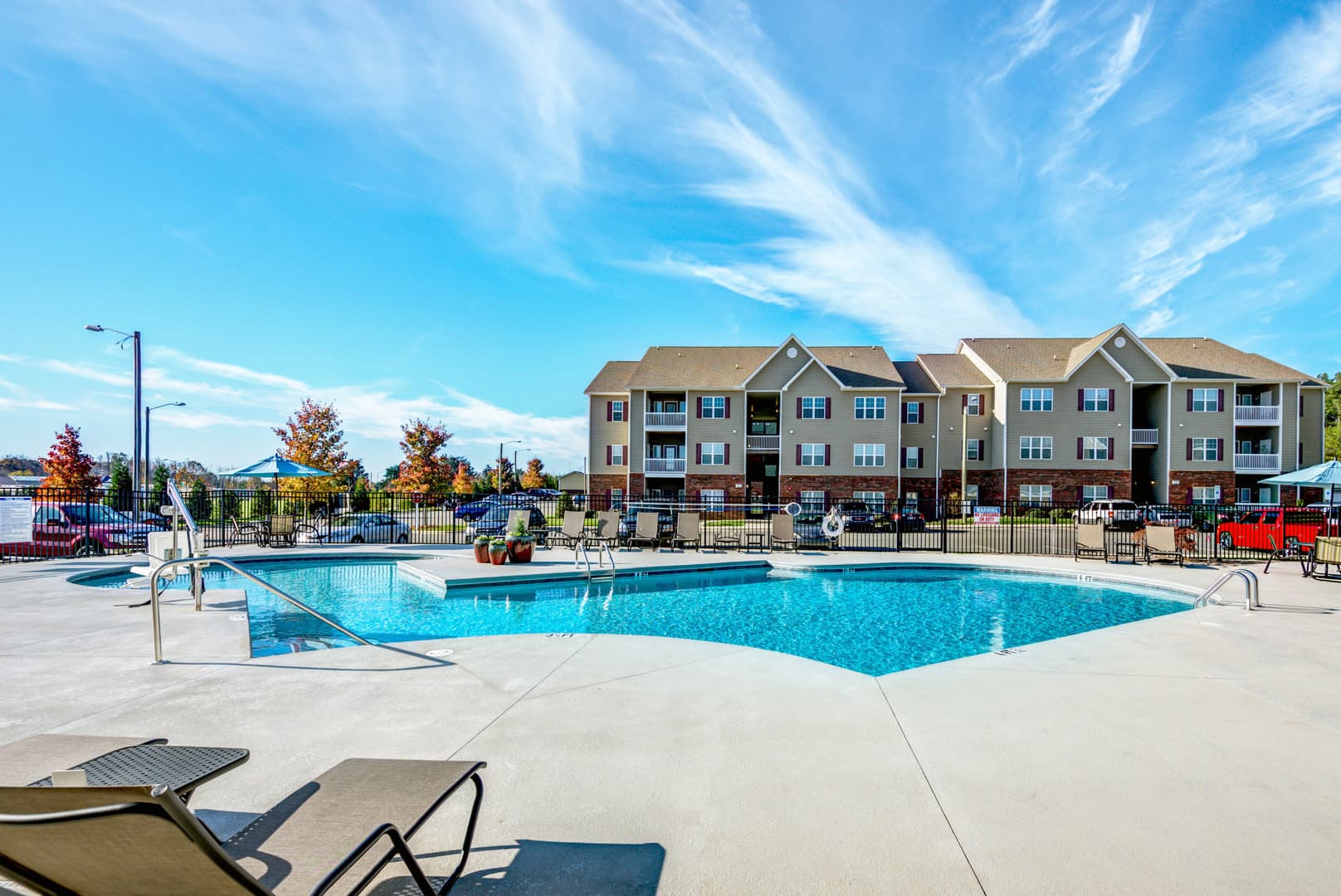 Carden Place Apartment Homes 1 of 2
