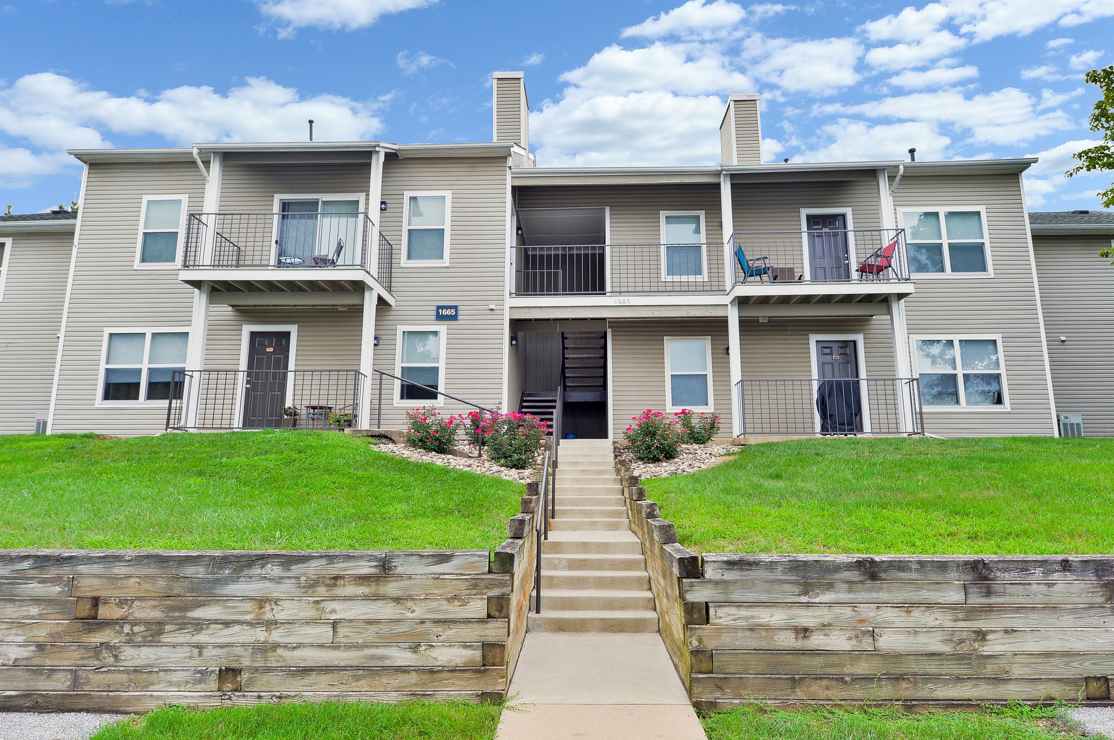 Greens at Westgate Apartment Homes 1 of 2