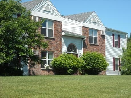 Paradise Place Apartments 1 of 8