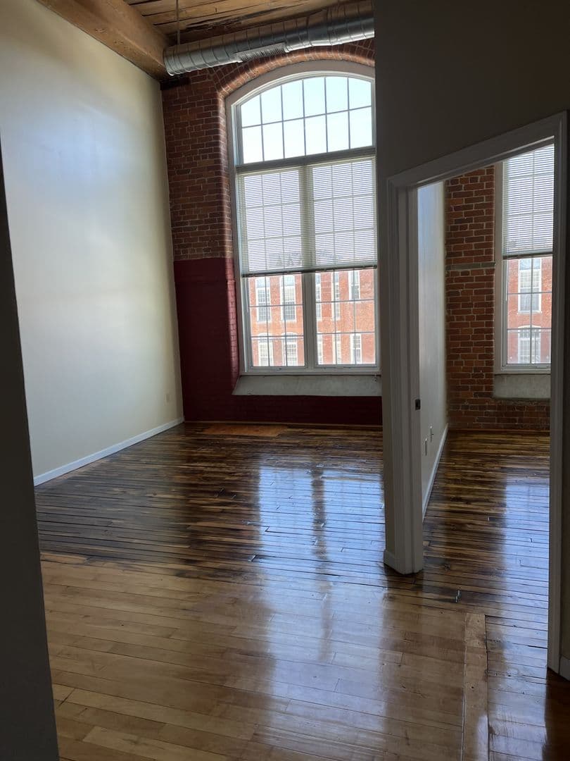 Victoria Riverside Lofts 1 of 11