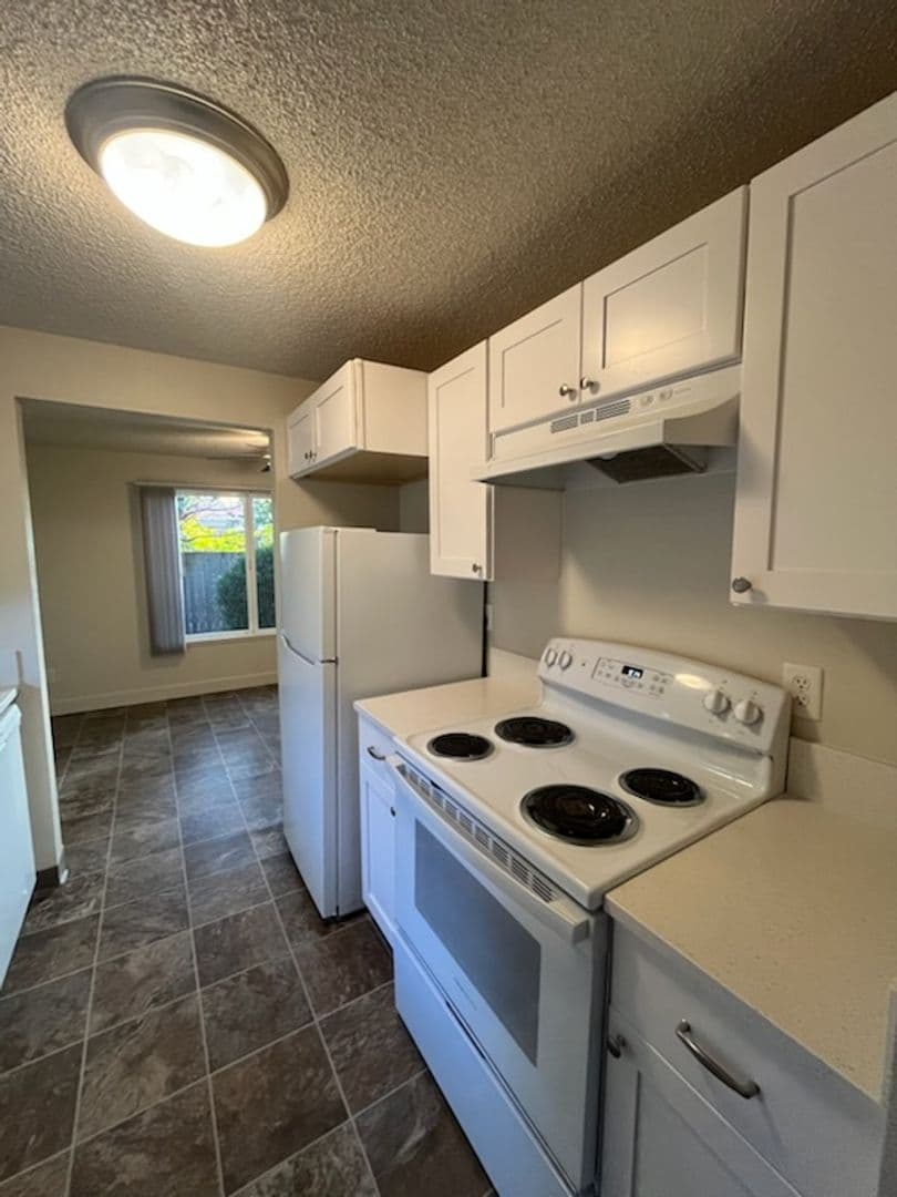 Upcoming 2nd-Story 2-Bedroom Coming Available 10/16/26! *** 1st month free! *** 1 of 8