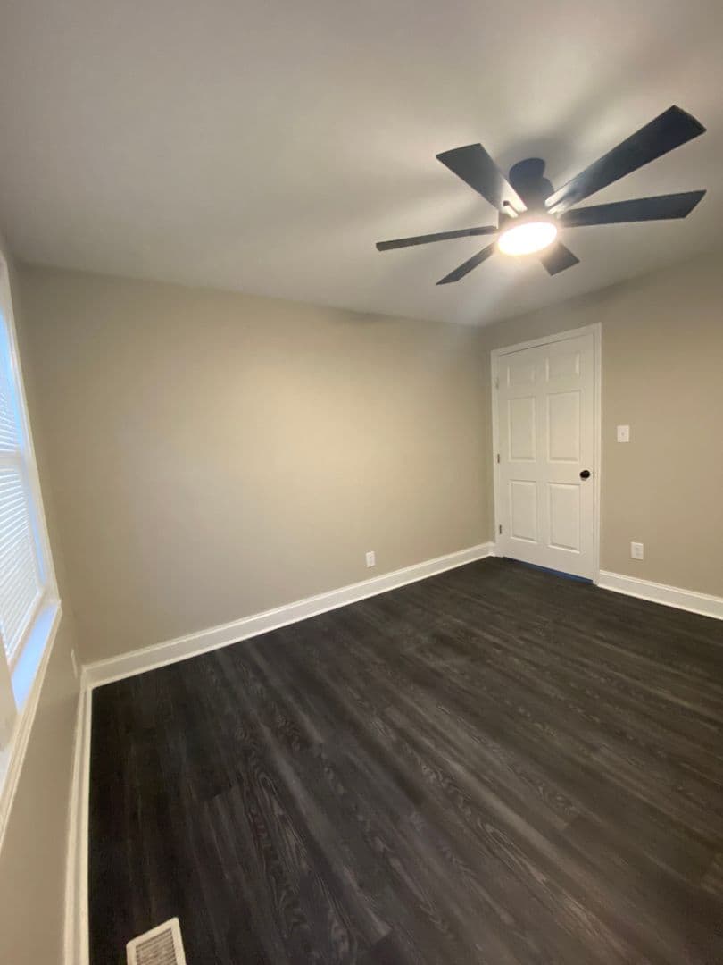 NCBFL Bearfoot Landing Apartments 1 of 3