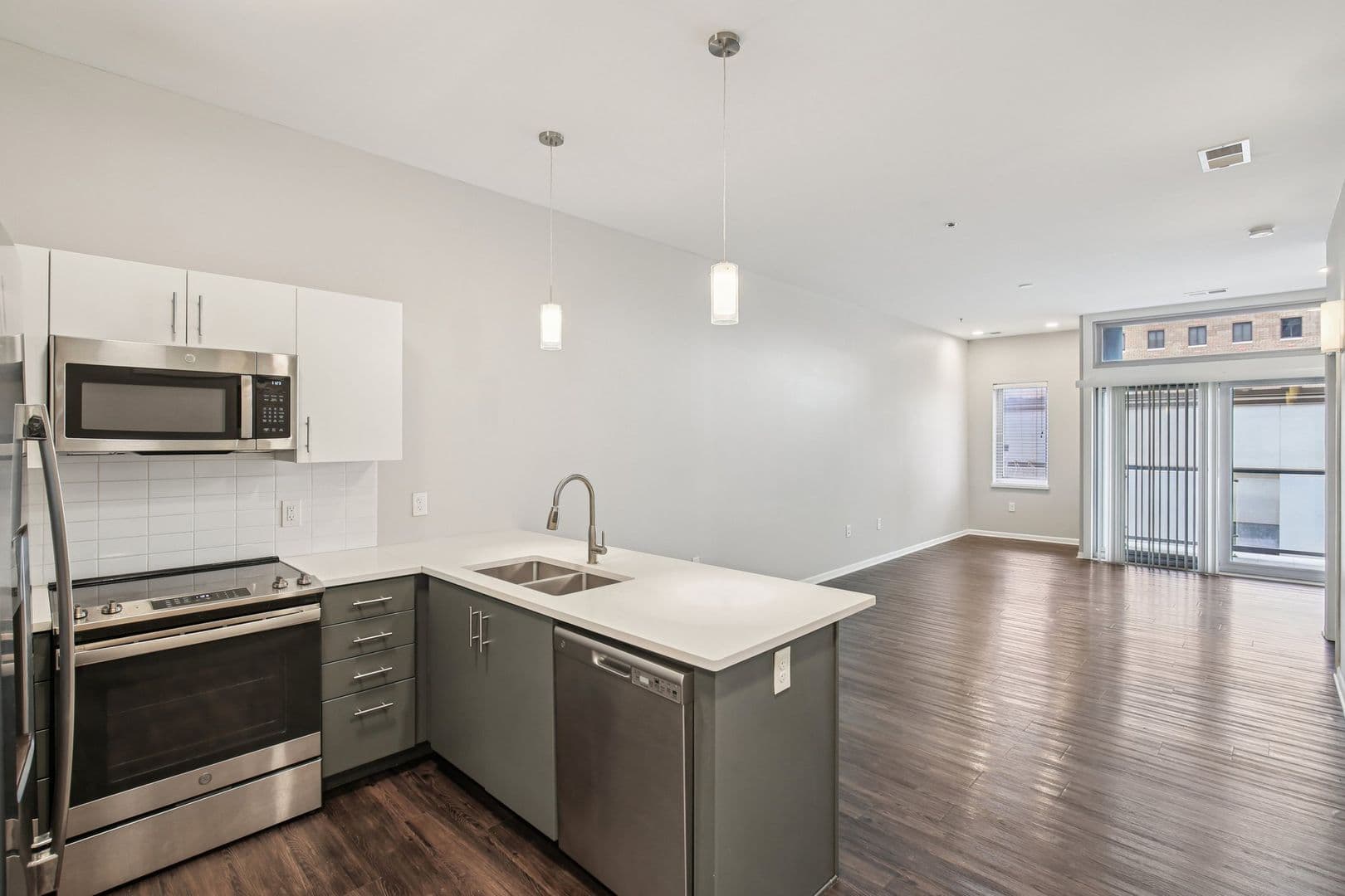MOMTP Midtown Plaza Apartments 1 of 17